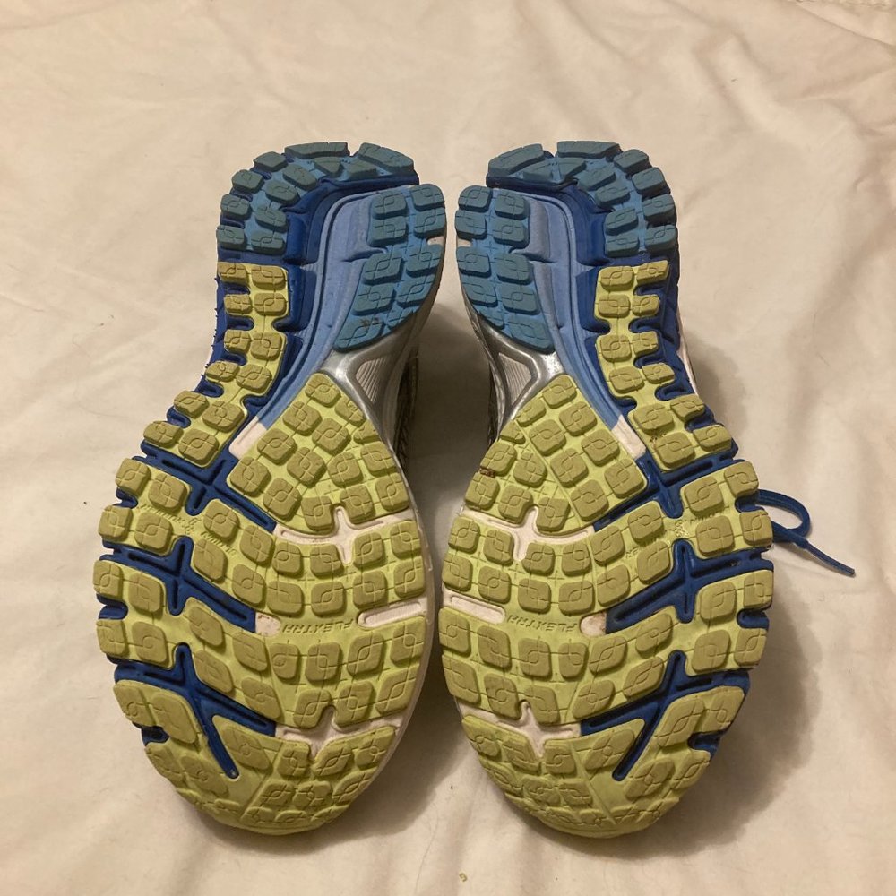 Women's Brooks Adrenaline GTS 15 road-running shoes - Picture 5 of 5